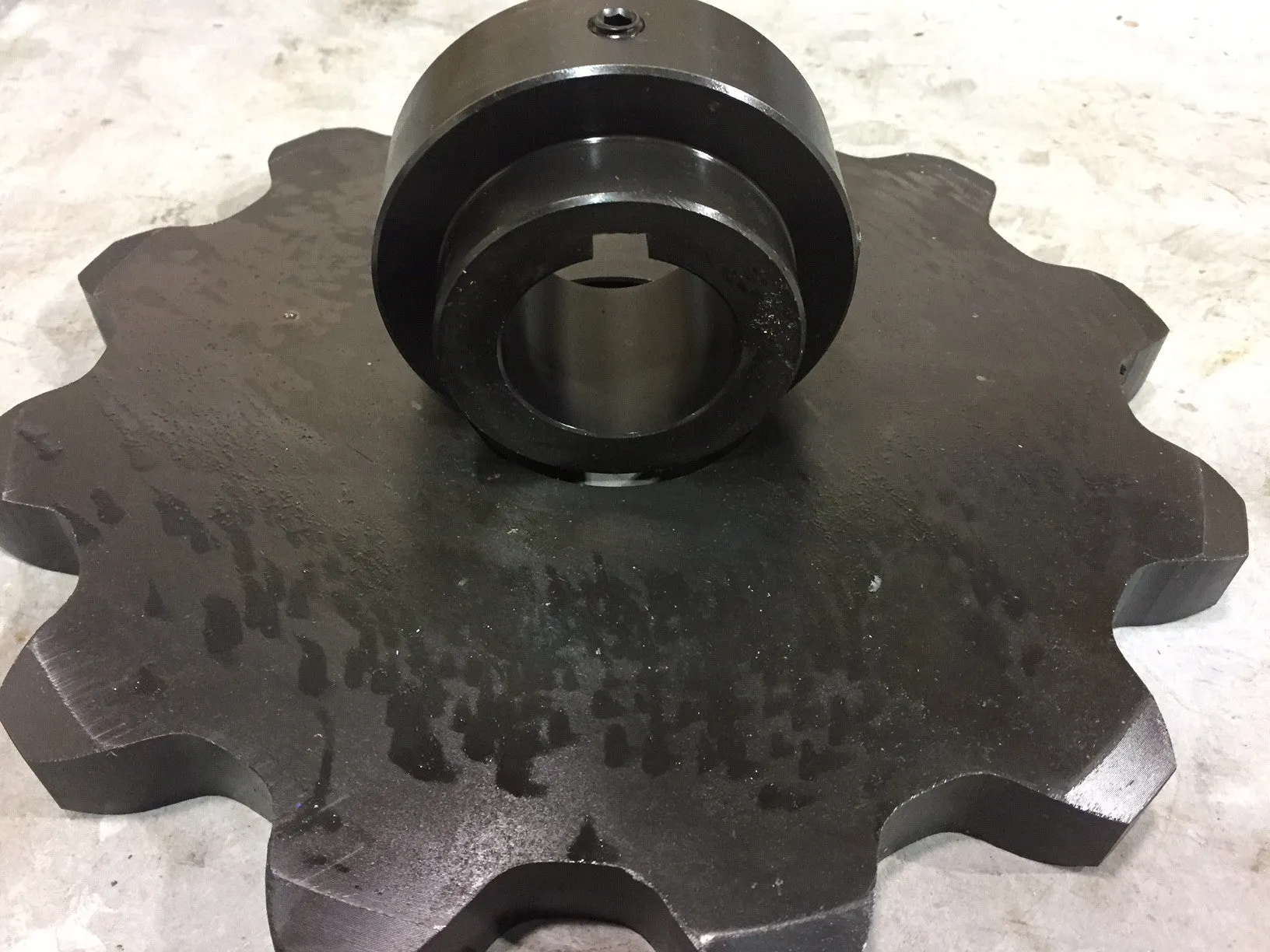 1-7/16" Y-Series Weld on Hub Round Bore with Keyway Set Screw