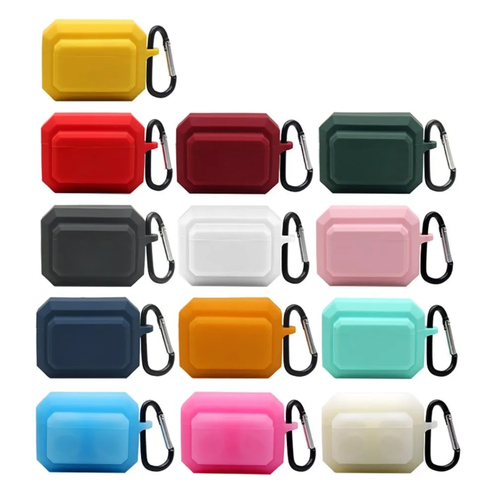 3-in-1 AirPods Pro silicone case with ear tip   carabiner - Blackish Green