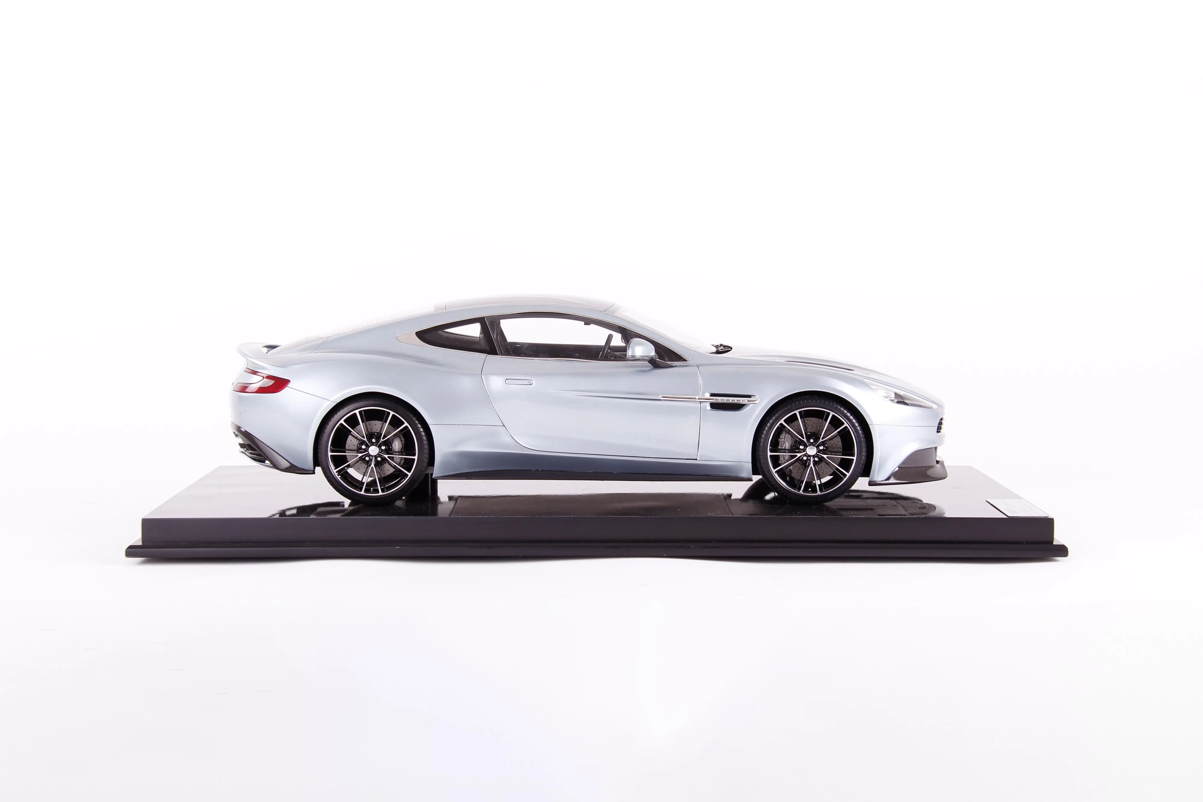 Aston Martin Vanquish - Centenary Edition (2013)