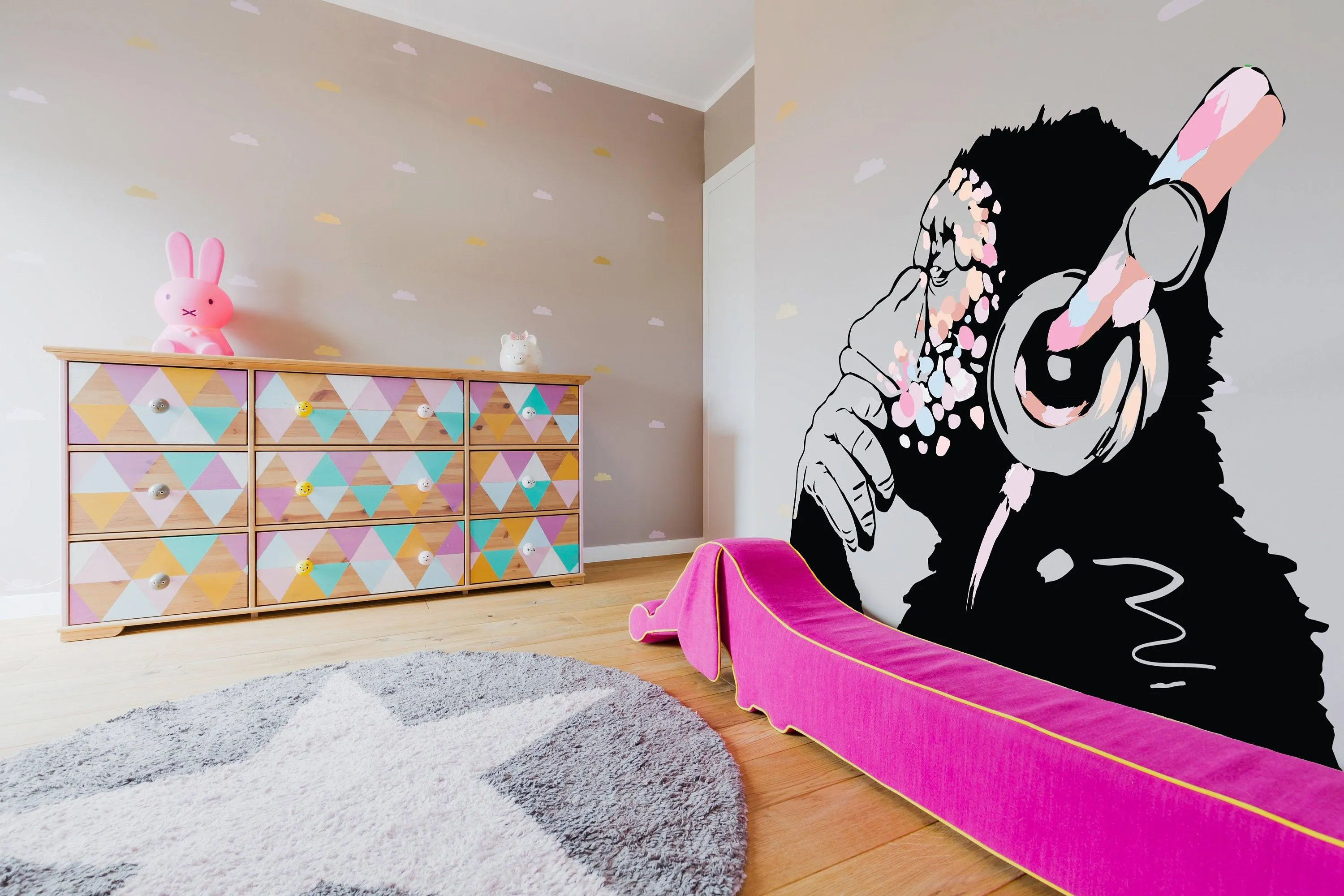 Banksy Inspired Thinking Monkey Decal In Pink Color - DJ Chimp Street Art Boho Girls Room Light-Toned Vinyl Sticker