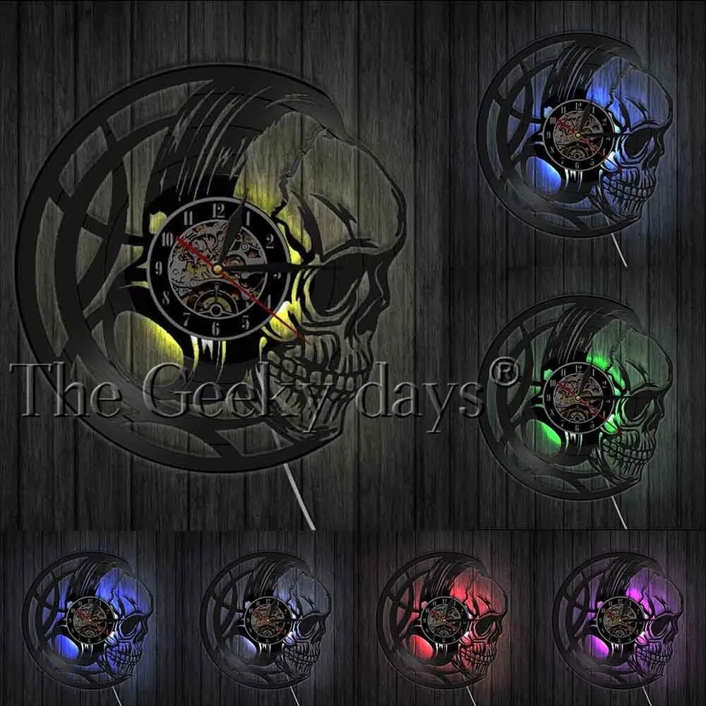 Evil Skull Headphones Vinyl Record Wall Clock Black Skull Head Clock Watch Vanitas Dark Art Decor Quartz Wall Clock Gift for Men
