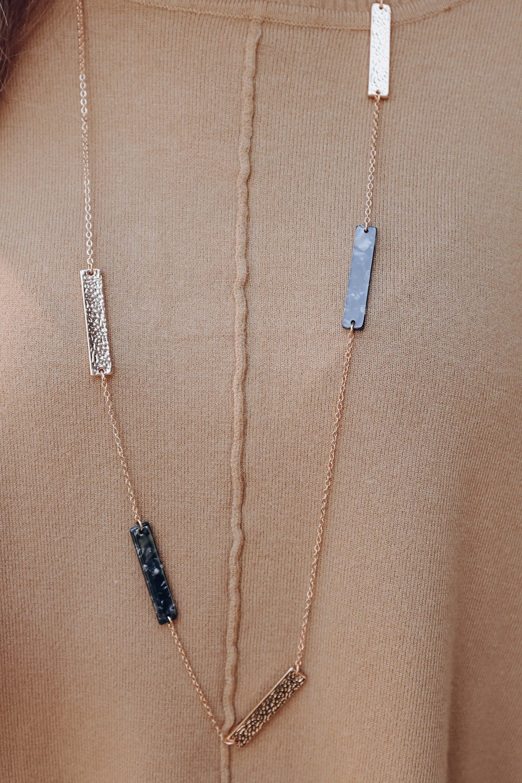 Jazzlyn Pendant Necklace - Black